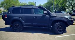 Toyota Land Cruiser 2012 года за 29 990 000 тг. в Алматы – фото 2