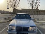 Mercedes-Benz E 280 1993 года за 3 500 000 тг. в Туркестан – фото 3