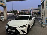 Lexus ES 250 2022 года за 26 000 000 тг. в Шымкент – фото 4