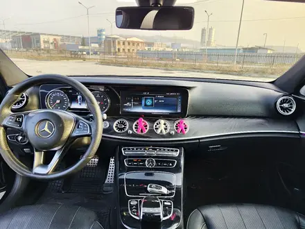 Mercedes-Benz E 300 2016 года за 18 000 000 тг. в Алматы – фото 8