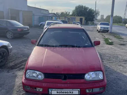 Volkswagen Golf 1996 года за 1 200 000 тг. в Семей