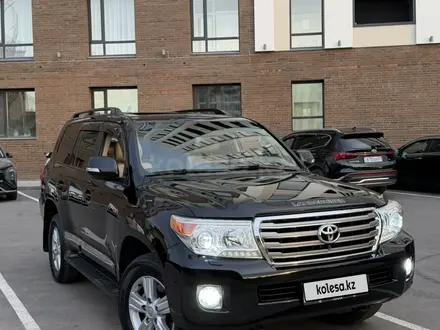 Toyota Land Cruiser 2012 года за 26 300 000 тг. в Астана