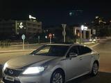 Lexus ES 300h 2014 годаүшін8 000 000 тг. в Актау – фото 4