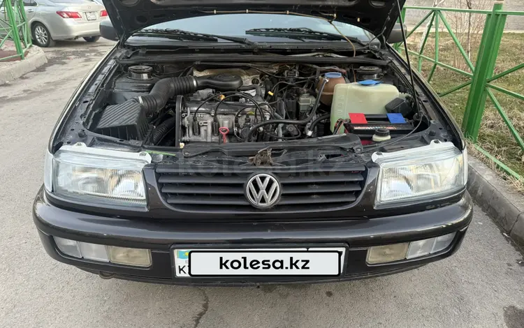 Volkswagen Passat 1994 года за 1 500 000 тг. в Шымкент