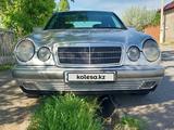 Mercedes-Benz E 230 1996 годаүшін3 700 000 тг. в Шымкент – фото 4