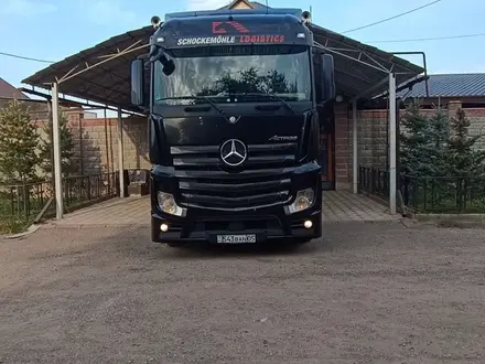 Mercedes-Benz  Actros 2013 года за 17 000 000 тг. в Алматы – фото 6