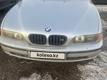 BMW 520 1997 года за 2 500 000 тг. в Астана