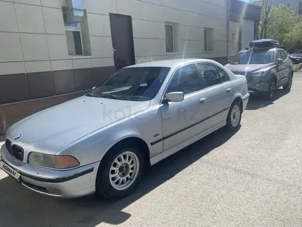 BMW 520 1997 года за 2 500 000 тг. в Астана – фото 3