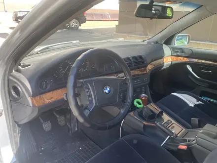 BMW 520 1997 года за 2 500 000 тг. в Астана – фото 2
