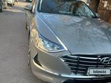 Hyundai Sonata 2020 года за 13 000 000 тг. в Алматы – фото 4