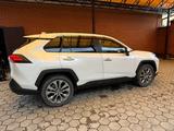 Toyota RAV4 2021 годаүшін19 000 000 тг. в Семей – фото 5