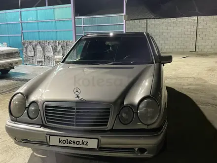 Mercedes-Benz E 280 1995 года за 2 200 000 тг. в Алматы – фото 4