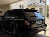 Land Rover Range Rover Sport 2009 года за 7 300 000 тг. в Алматы – фото 2