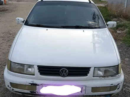 Volkswagen Passat 1995 года за 1 700 000 тг. в Талдыкорган – фото 2