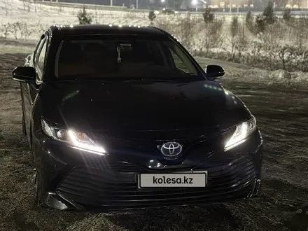 Toyota Camry 2019 года за 12 000 000 тг. в Алматы – фото 25