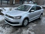 Volkswagen Polo 2012 года за 3 550 000 тг. в Алматы – фото 2