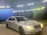 Mercedes-Benz S 320 1999 года за 3 500 000 тг. в Павлодар – фото 3