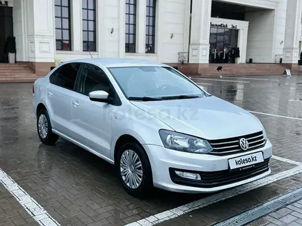 Volkswagen Polo 2015 года за 4 750 000 тг. в Караганда – фото 2