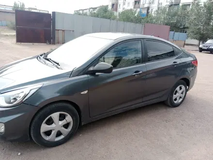 Hyundai Solaris 2011 года за 3 000 000 тг. в Балхаш – фото 4