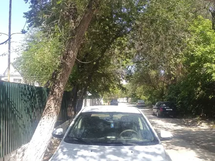 Chevrolet Aveo 2014 года за 3 000 000 тг. в Актобе – фото 3