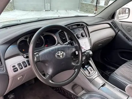 Toyota Highlander 2002 года за 6 300 000 тг. в Астана – фото 16