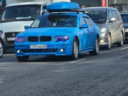 BMW 735 2002 года за 5 000 000 тг. в Алматы – фото 12