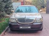 Lincoln Town Car 2004 годаүшін6 950 000 тг. в Алматы – фото 2