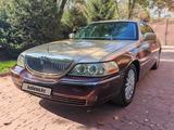 Lincoln Town Car 2004 года за 6 950 000 тг. в Алматы – фото 3