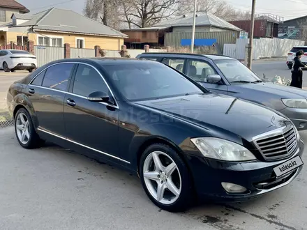 Mercedes-Benz S 500 2006 года за 7 500 000 тг. в Алматы – фото 2
