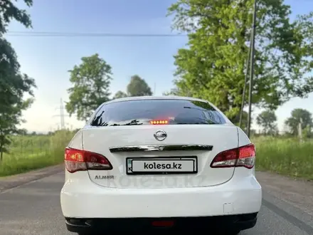 Nissan Almera 2015 года за 2 250 000 тг. в Алматы – фото 3