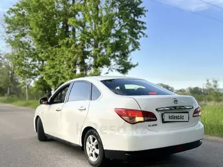 Nissan Almera 2015 года за 2 250 000 тг. в Алматы – фото 4