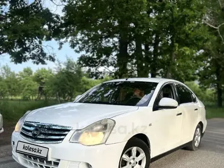 Nissan Almera 2015 года за 2 250 000 тг. в Алматы – фото 2