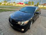 Toyota Camry 2014 годаүшін5 200 000 тг. в Актобе – фото 2