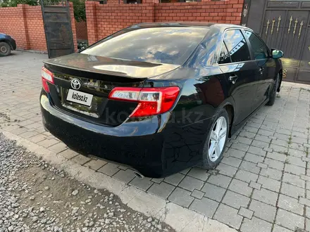 Toyota Camry 2014 года за 5 200 000 тг. в Актобе – фото 6