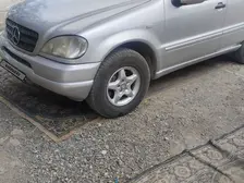 Mercedes-Benz M-Class, 1998