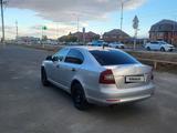 Skoda Octavia 2010 года за 3 500 000 тг. в Атырау – фото 3