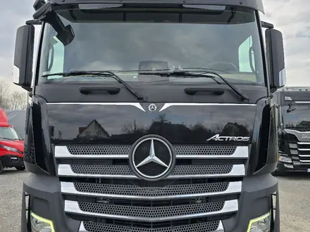 Mercedes-Benz  Actros 2020 года за 35 000 000 тг. в Алматы – фото 48
