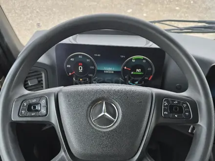 Mercedes-Benz  Actros 2020 года за 35 000 000 тг. в Алматы – фото 71