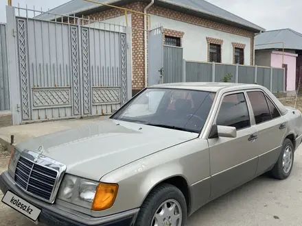 Mercedes-Benz E 230 1990 года за 1 450 000 тг. в Кызылорда – фото 4