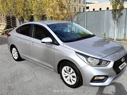 Hyundai Accent 2019 года за 5 500 000 тг. в Актобе