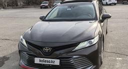 Toyota Camry 2018 годаfor14 800 000 тг. в Шымкент – фото 5