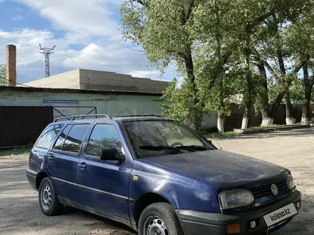 Volkswagen Golf 1995 года за 1 300 000 тг. в Семей – фото 8