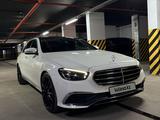 Mercedes-Benz E 200 2022 года за 30 000 000 тг. в Алматы