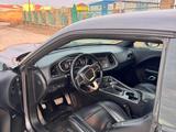 Dodge Challenger 2015 года за 10 200 000 тг. в Актау – фото 5