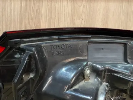 Фонарь задний TOYOTA COROLLA 2019-2024 ORIGINAL за 200 000 тг. в Алматы – фото 5