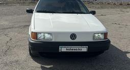 Volkswagen Passat 1993 года за 1 900 000 тг. в Тараз – фото 2