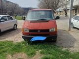Volkswagen Transporter 1991 годаүшін1 550 000 тг. в Тараз