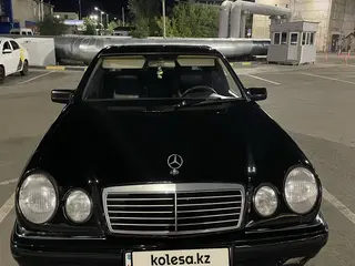 Mercedes-Benz E 280