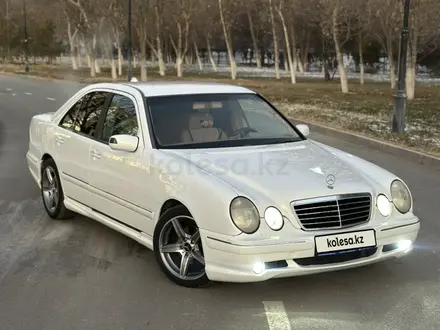 Mercedes-Benz E 320 2001 года за 4 600 000 тг. в Шымкент