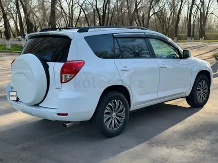 Toyota RAV4 2006 года за 7 200 000 тг. в Алматы – фото 2